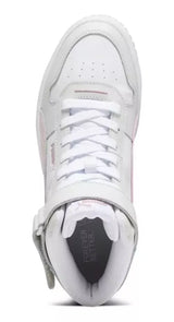 tenis puma carina street