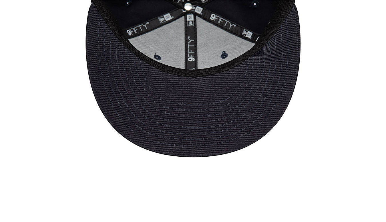 gorra new era outline 9fifty neyyan nvylvr