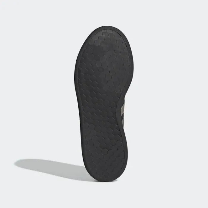 tenis adidas grand court
