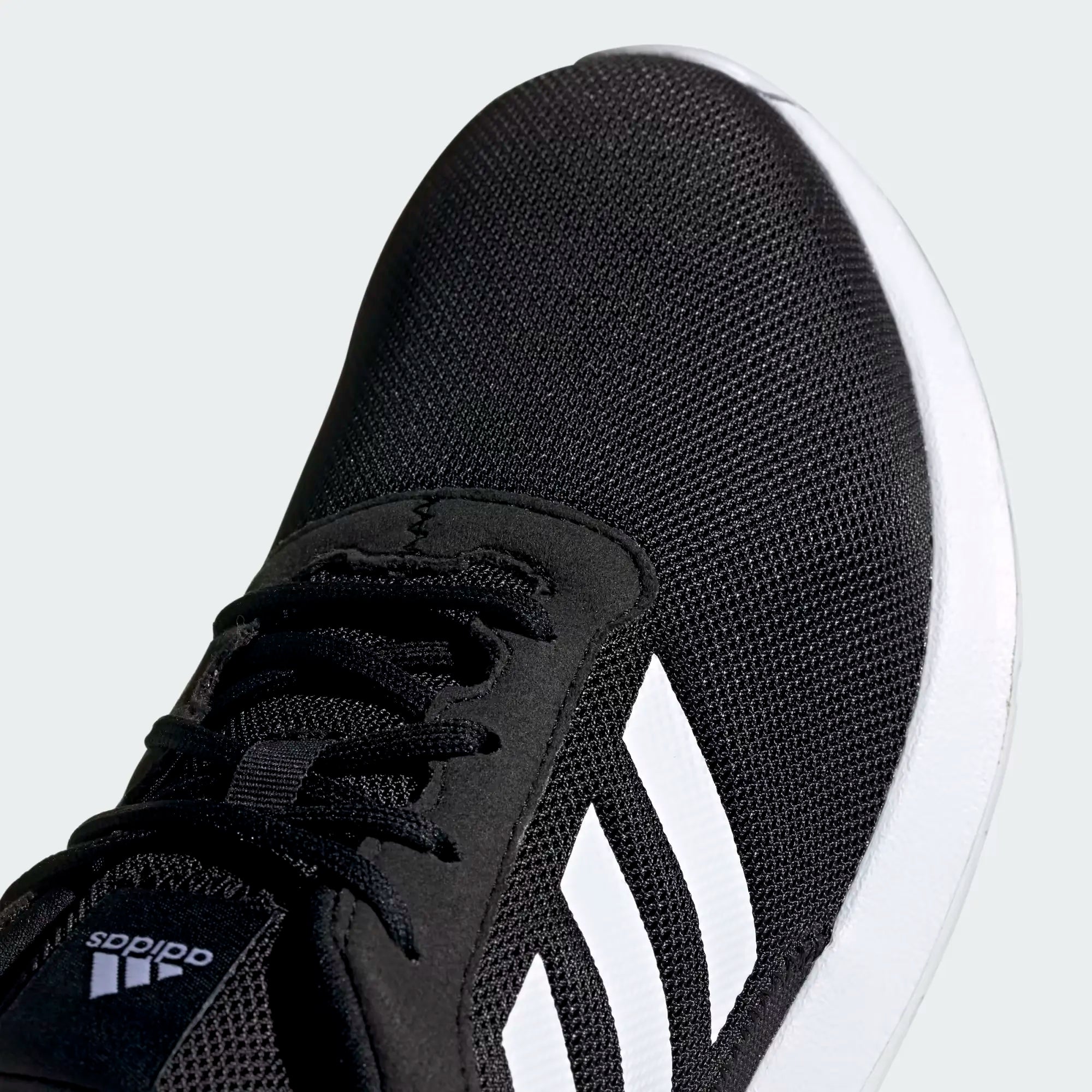 tenis adidas coreracer