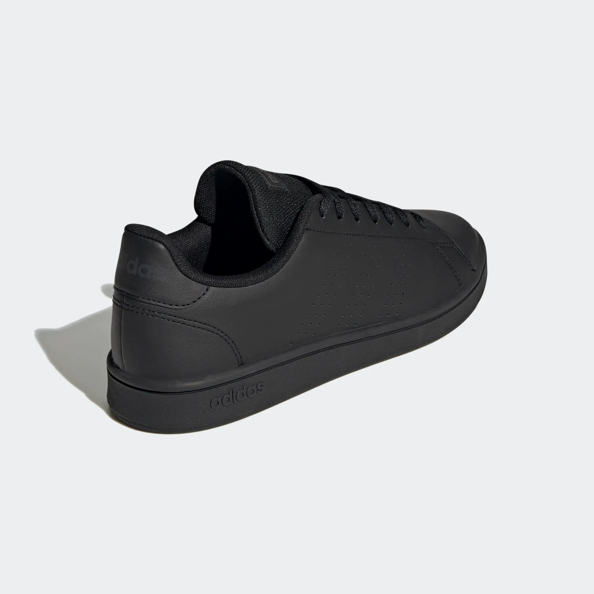 Tenis Adidas Advantage Base