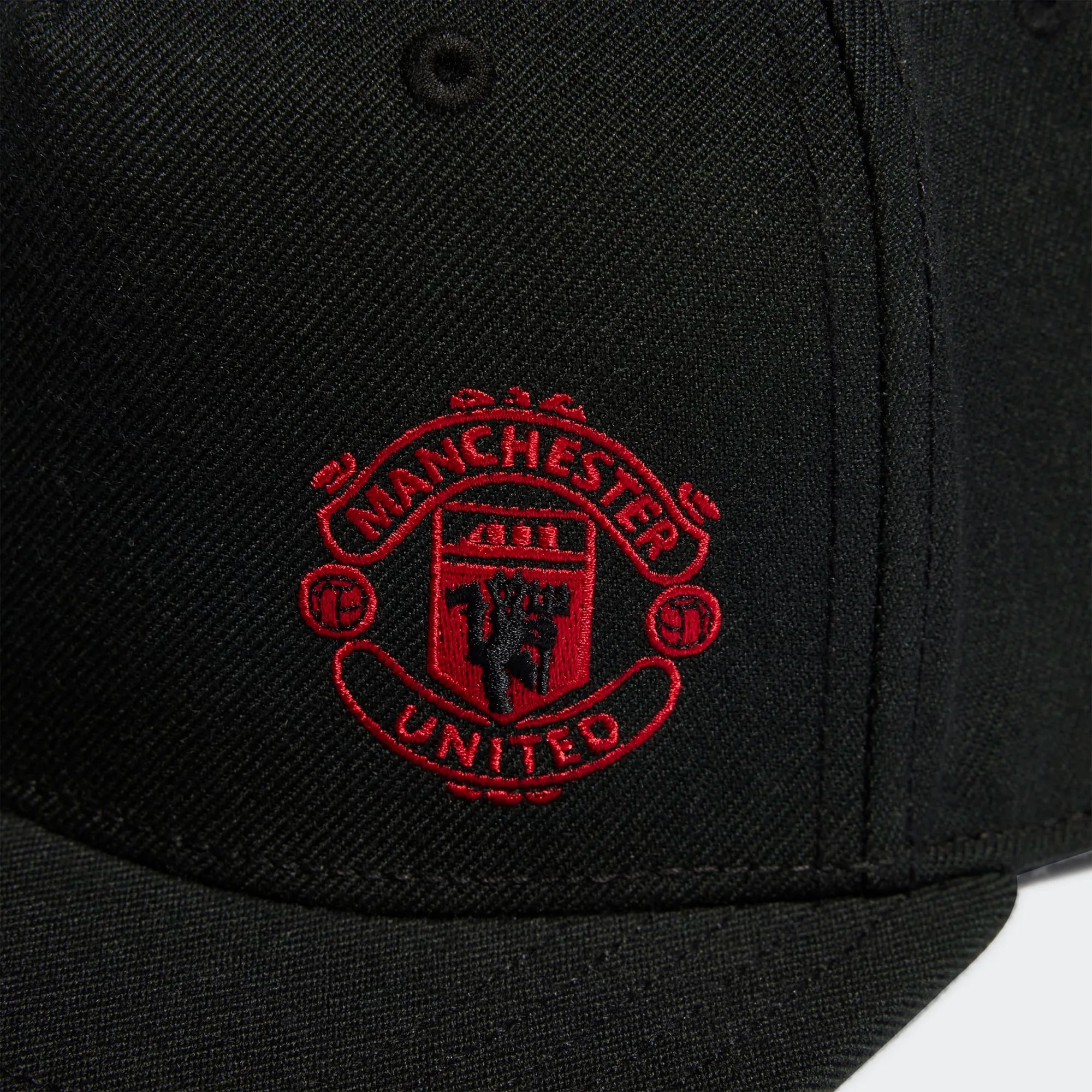gorra adidas mufc sb cap