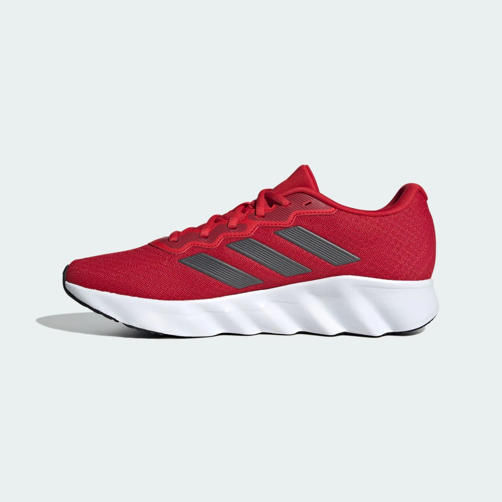 tenis adidas shift run u
