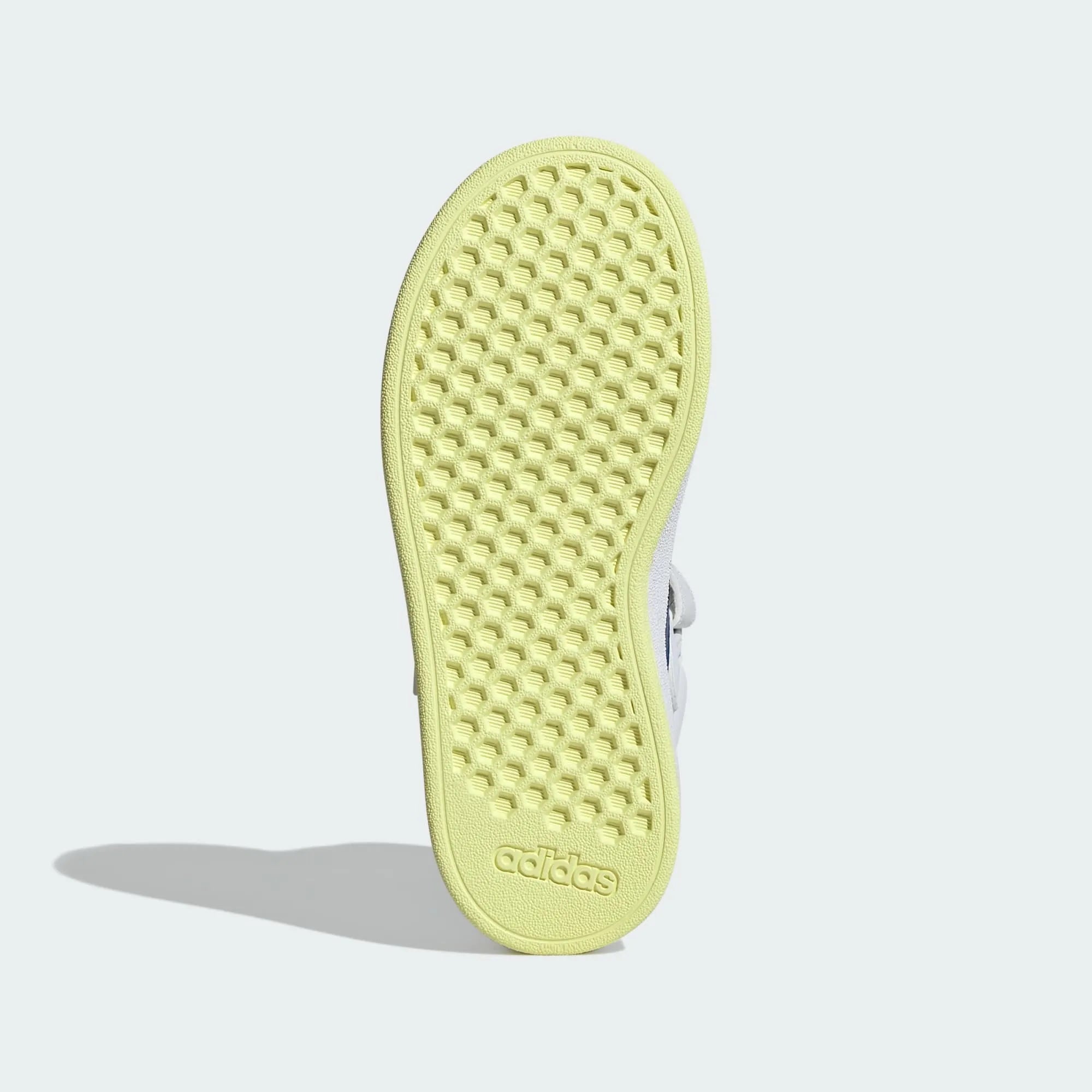 tenis adidas grand court mid k