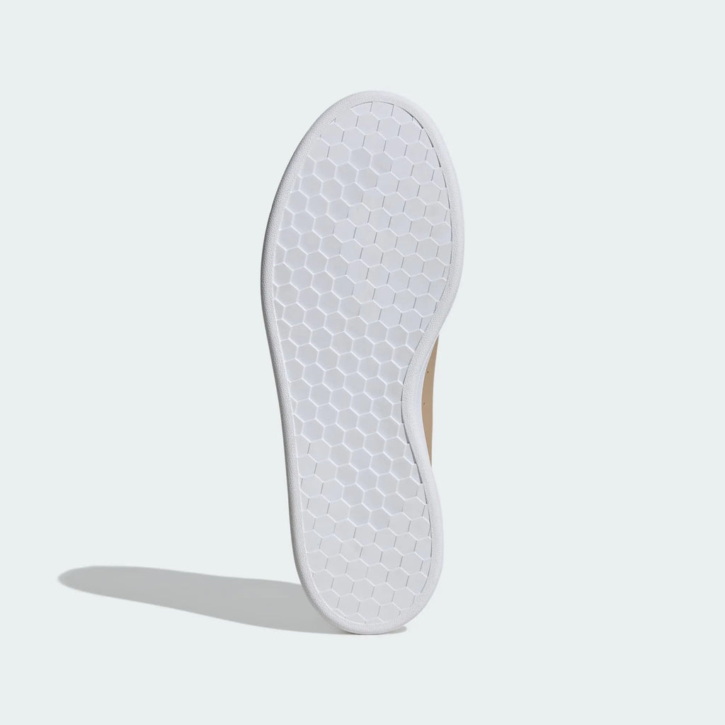 tenis adidas urban court