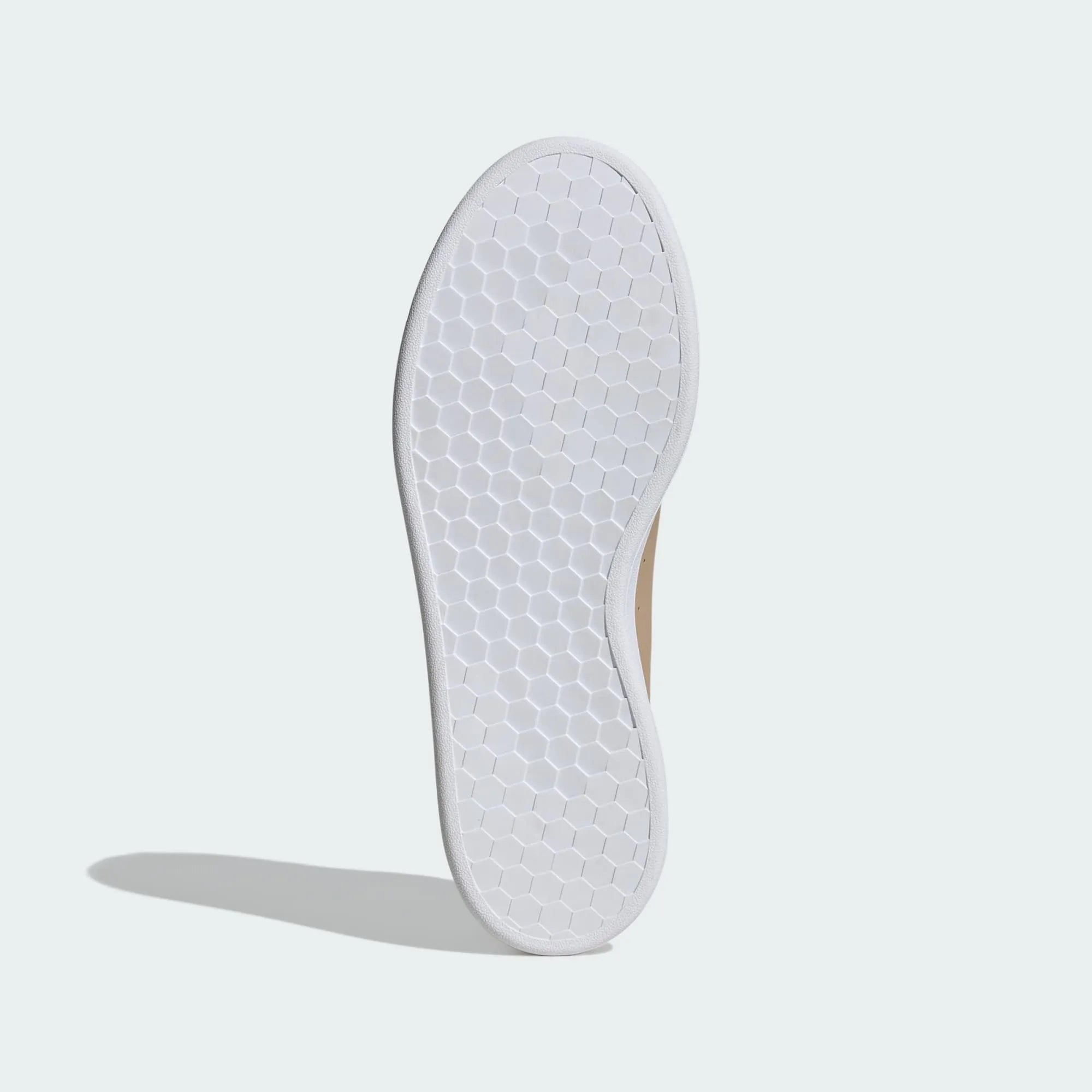 tenis adidas urban court