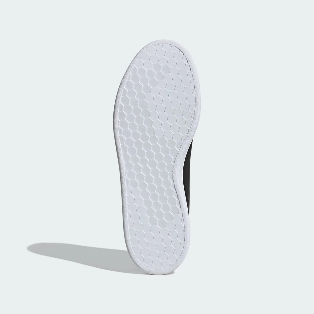 tenis adidas urban court