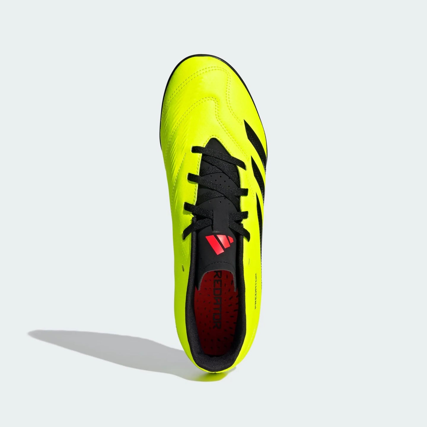 tenis adidas predator club tf