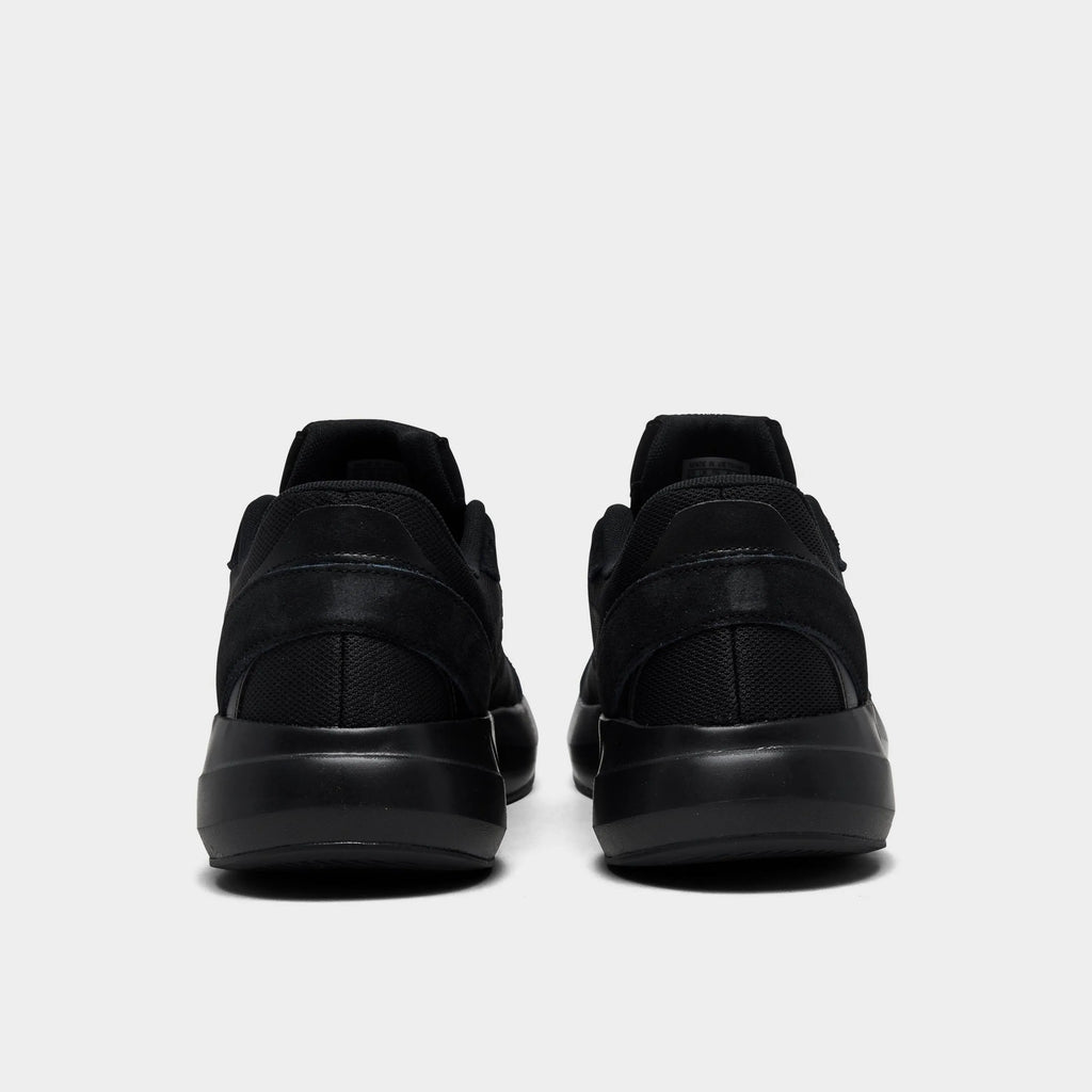 Tenis adidas Lightshift