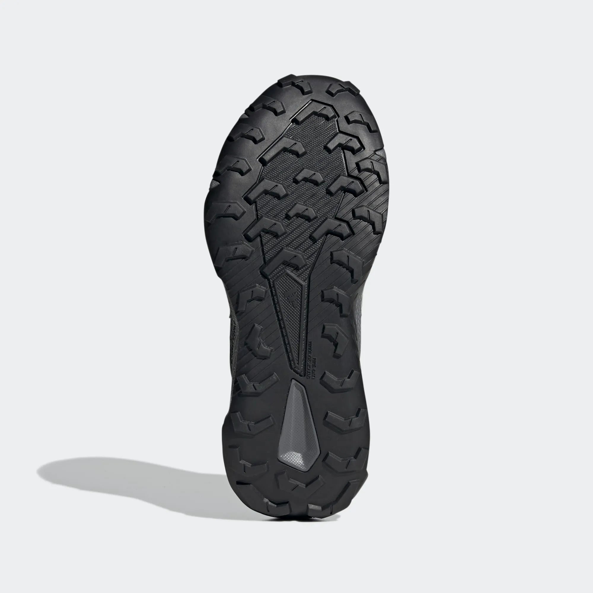 tenis adidas tracefinder w